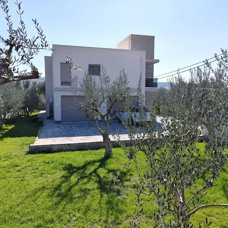Apartment Olives Garden