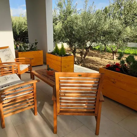 Olives Garden *
