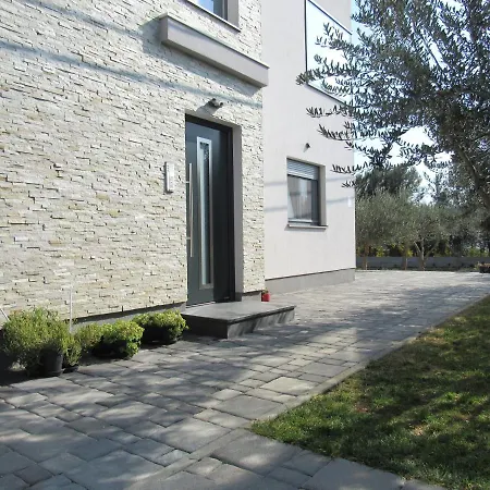 Olives Garden Трогір