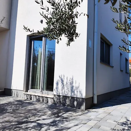 Olives Garden Трогір